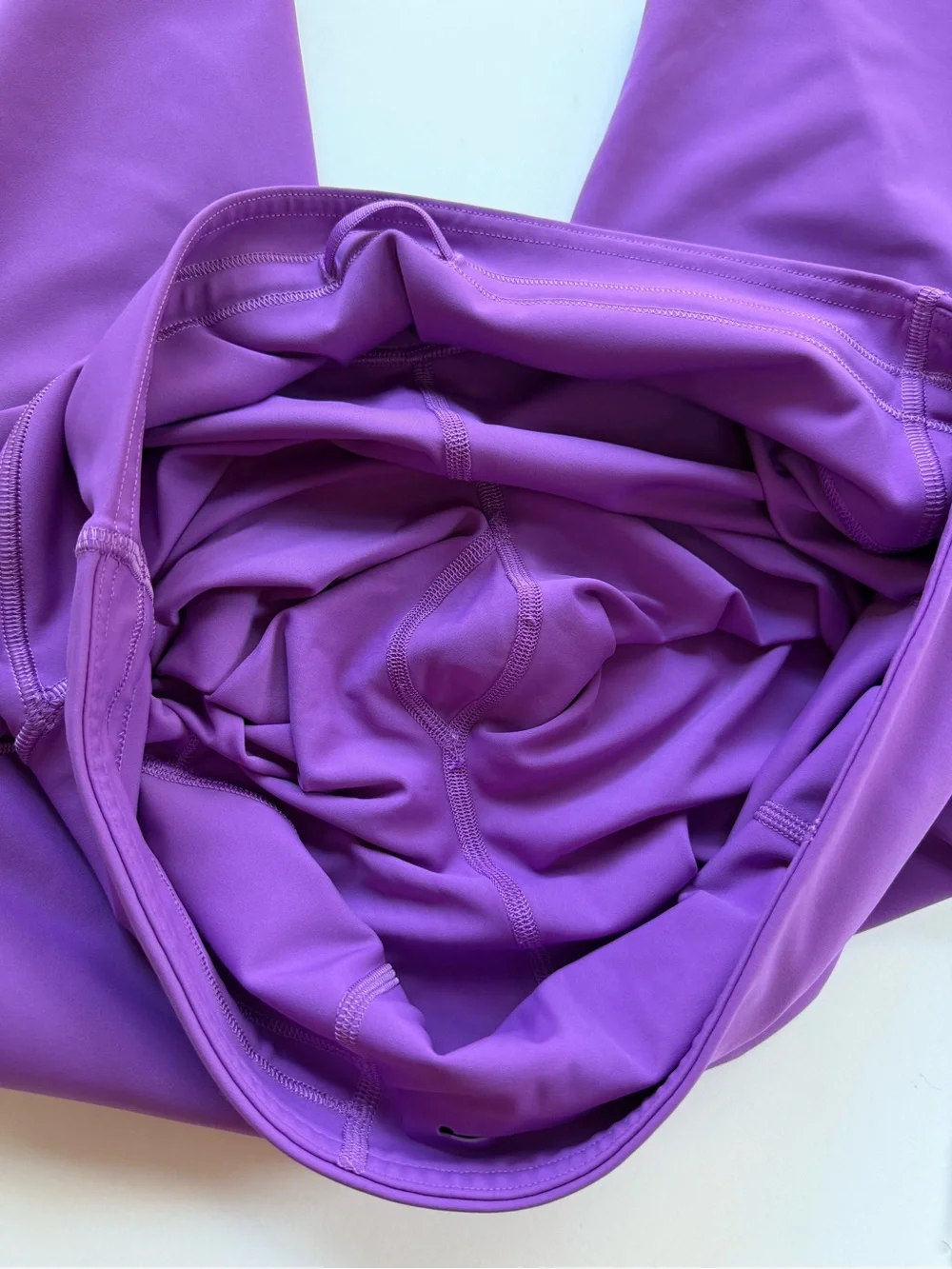Lululemon Base Pace High-Rise Crop 23